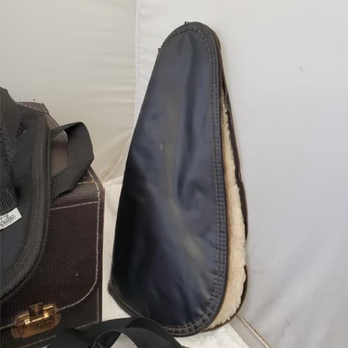 Lot of Various Military Items Collectibles LOT - 4 - Thumbnail 20