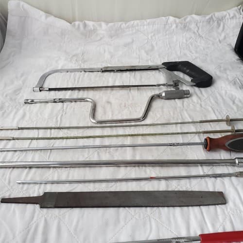 Lot of Ratchet Socket Extension, Files, Screw Drivers & Other Tools LOT 656 - Thumbnail 4