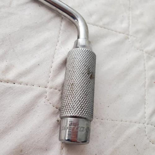 Lot of Ratchet Socket Extension, Files, Screw Drivers & Other Tools LOT 656 - Thumbnail 23