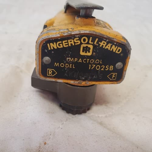 Ingersoll Rand 1702SB 38” Drive Impact Tool Air Tool AF35 - Thumbnail 5