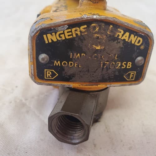 Ingersoll Rand 1702SB 38” Drive Impact Tool Air Tool AF38 - Thumbnail 5
