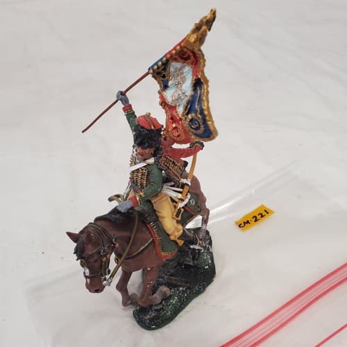 The Collector's Showcase Hand Painted Metal Toy Soldier Chasseur Cheval CM-221 - Thumbnail 3