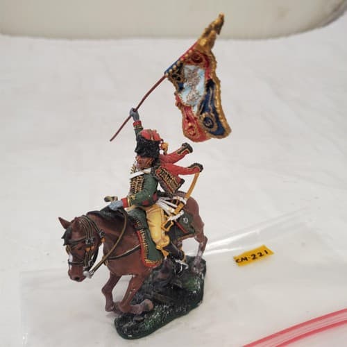 The Collector's Showcase Hand Painted Metal Toy Soldier Chasseur Cheval CM-221 - Thumbnail 4