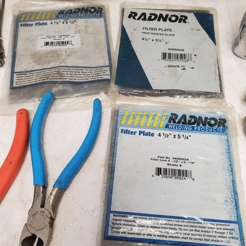 Lot of Feeler Gauge Blade, Pilers & Other Tools LOT 517 - Thumbnail 5