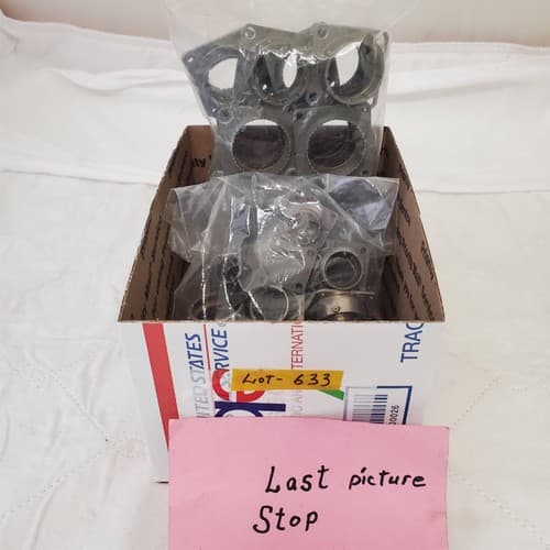 Lot of Cylinder Pipe Muffler Connector LOT 633 - Thumbnail 11