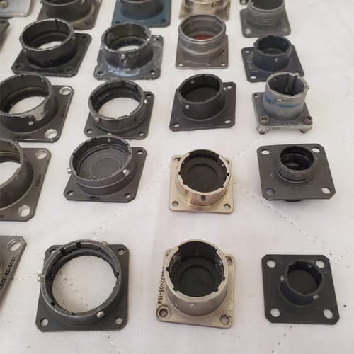 Lot of Cylinder Pipe Muffler Connector LOT 633 - Thumbnail 8