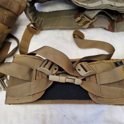 Lot of Field Pack Combat, USMC Tactical Assault Panel, US Military MOLLE Vest - Thumbnail 2