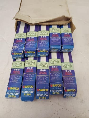 Lot of 10 Satco 13w 15 tube F13T5/CW Lamps - Thumbnail 2