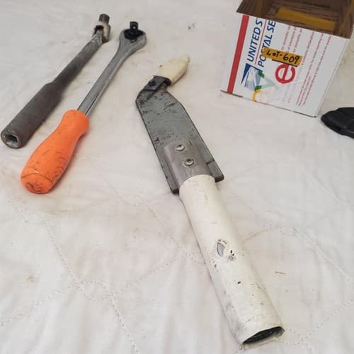 Lot Of Drive Ratchet & Adjustable Hook Spanner Wrench LOT 609 - Thumbnail 4