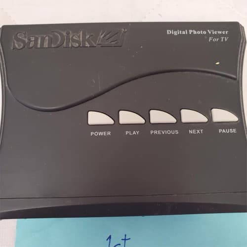SanDisk Digital Photo Viewer and Card Reader for TV, SDV1-R - Thumbnail 2