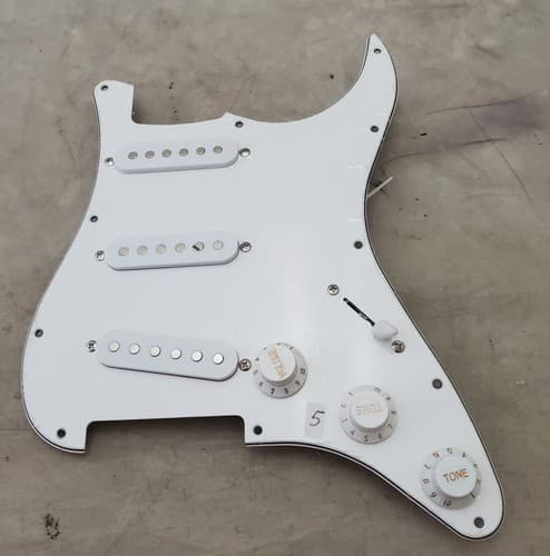 Vintage 3-ply Single Rail Pickup Loaded Prewired Pickguards - Image 1