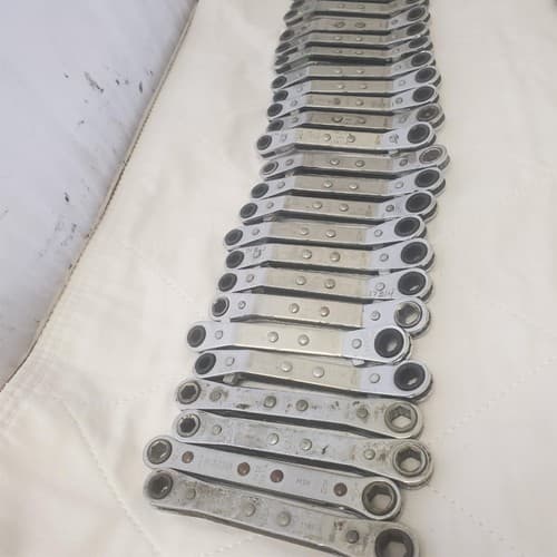 Lot of 44 Assorted Proto,Blue-Point Ratcheting Offset Box End Wrenches LOT-669 - Thumbnail 4