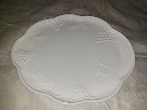 White Milk Glass Snack Luncheon Plate and Cup With Grape Pattern - Thumbnail 2