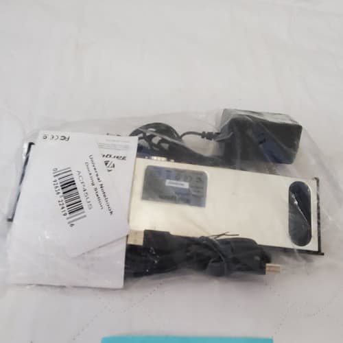 Used Targus ACP45US USB Standard Laptop Docking Station With Digital Audio - Thumbnail 3