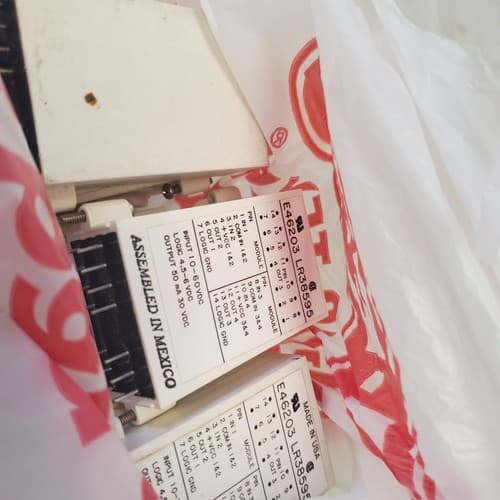 Lot Gordos IDC5Q 10-60VDC Input/Output Module E46203 LR38595 - Thumbnail 6