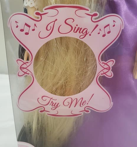 Disney Store Princess Rapunzel Singing Doll - Thumbnail 3