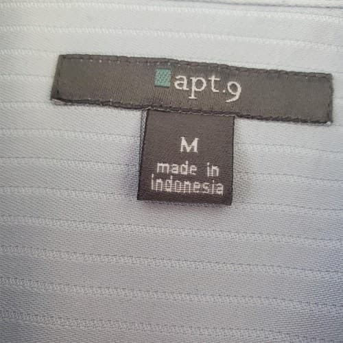 Lot of 3 Assorted Half Sleeve Shirts Size M - Thumbnail 3