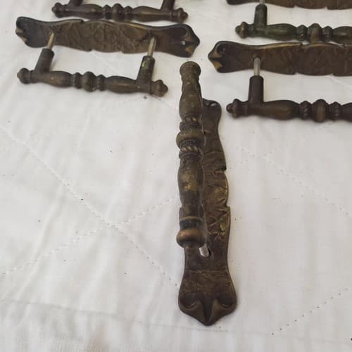 Lot of 10 Vintage Brass Amerock Carriage Cabinet Drawer Pulls w/ Back Plates #2 - Thumbnail 5