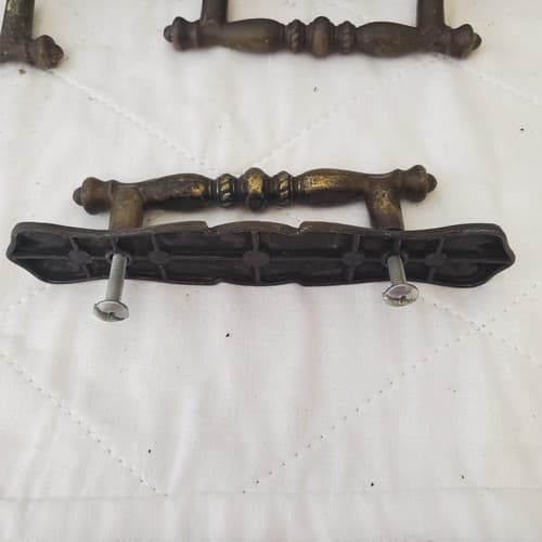 Lot of 10 Vintage Brass Amerock Carriage Cabinet Drawer Pulls w/ Back Plates #2 - Thumbnail 7