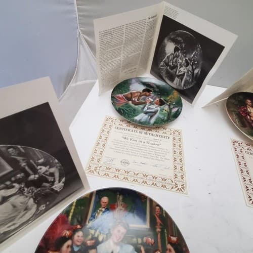 Knowles Collectors Plate We Kiss in a Shadow, Getting to Know You Shall We Dance - Thumbnail 5