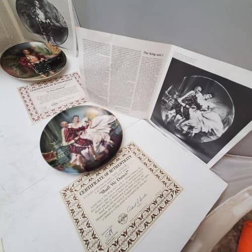 Knowles Collectors Plate We Kiss in a Shadow, Getting to Know You Shall We Dance - Thumbnail 7