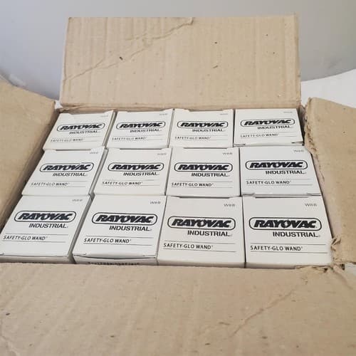 Lot of 12 Rayovac W8B Red Polyethylene Safty-Glo Wands 8 in - Thumbnail 4