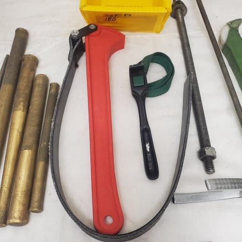 Lot of 13 Assorted Vintage Tapered Steel Legs Long, Strap Wrench & More LOT-180 - Thumbnail 5