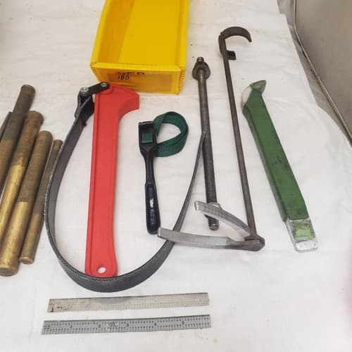 Lot of 13 Assorted Vintage Tapered Steel Legs Long, Strap Wrench & More LOT-180 - Thumbnail 8