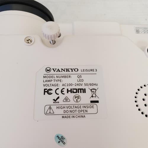 Vankyo Leisure 3 Q5 Portable Projector w/ Case - Thumbnail 5
