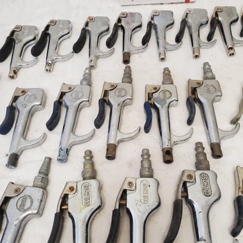 Lot of 25 Coilhose & Various Pneumatics Air Blow Gun Lot 686 - Thumbnail 9