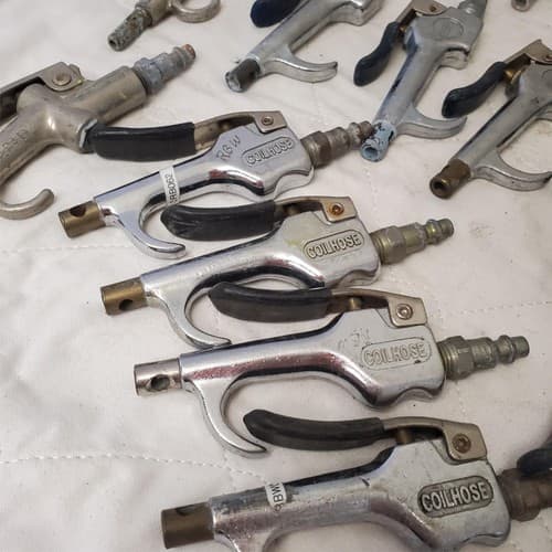 Lot of 25 Coilhose & Various Pneumatics Air Blow Gun Lot 686 - Thumbnail 13