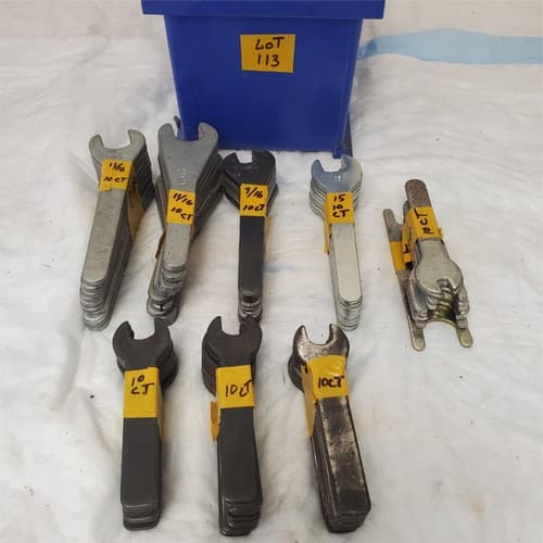 Lot of Combination Wrenches & Key Set in Different Sizes Lot 113 - Thumbnail 4