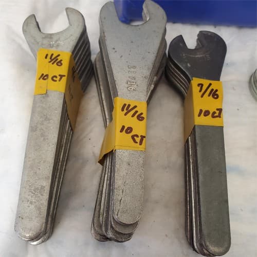 Lot of Combination Wrenches & Key Set in Different Sizes Lot 113 - Thumbnail 5