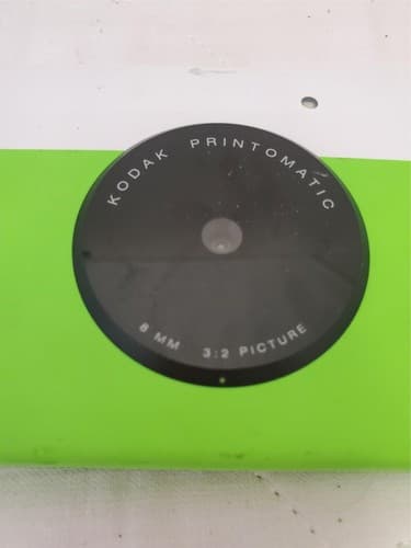 Kodak Printomatic Digital Instant Print Camera Green - Thumbnail 3