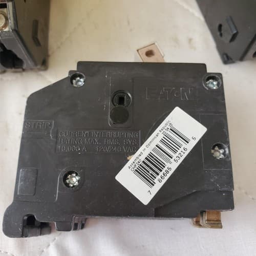 Lot of Circuit Breaker Cutler-Hammer CH240 CHF240 40 Amp 2 Pole 120/240V - Thumbnail 7