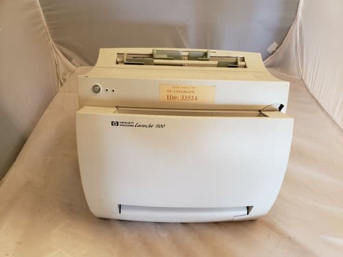 HP LaserJet 1100 Standard Laser Printer C4224A For Parts - Image 1