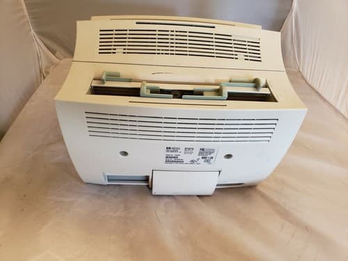HP LaserJet 1100 Standard Laser Printer C4224A For Parts - Thumbnail 6