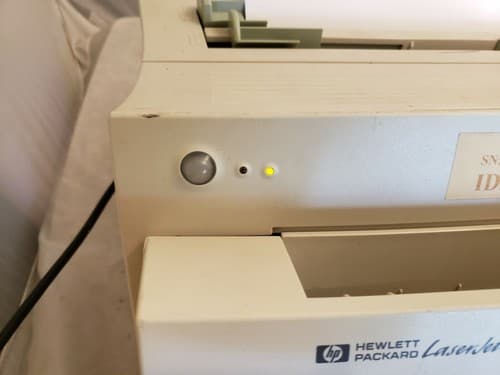 HP LaserJet 1100 Standard Laser Printer C4224A For Parts - Thumbnail 3