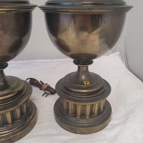 Lot of 2 Vintage Brass Urn Trophy Portable Table Lamp T - Thumbnail 3
