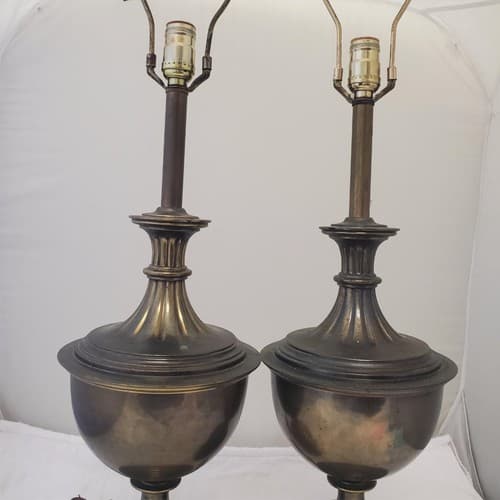 Lot of 2 Vintage Brass Urn Trophy Portable Table Lamp T - Thumbnail 4