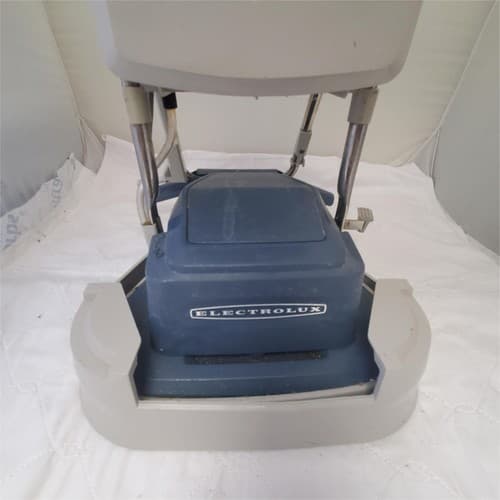 Electrolux Epic Floor Pro Cleaner Shampooer Polisher Model 1739 Works - Thumbnail 3