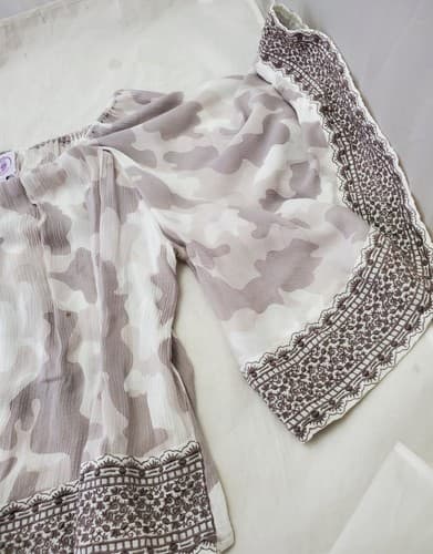 Nuche Muchette Off-Shoulder Blouse Full Sleeves Border Trim Size 0/S - Thumbnail 4