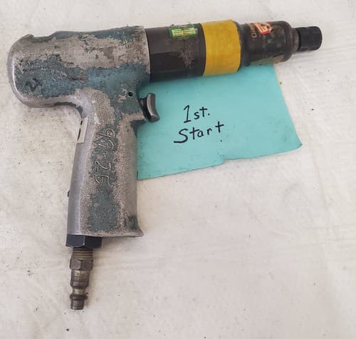 Cleco 8RSAPT-10 Pneumatic Pistol Grip 1/4" Air Tool Screwdriver/Nutrunner TTT-12 - Image 1