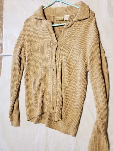 Liz Claiborne Lizwear Women's Beige Button Long Sleeve Medium Pullover Sweater - Image 1