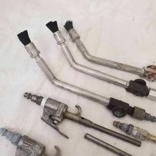 Lot of Various Air Blow Hoses & other Tools LOT 683 - Thumbnail 13