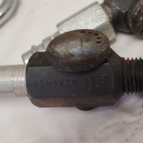 Lot of Various Air Blow Hoses & other Tools LOT 683 - Thumbnail 16