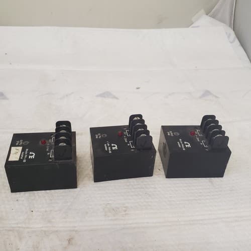Lot of 3 Omega Engineering PHA-50 Isolator Module - Thumbnail 4