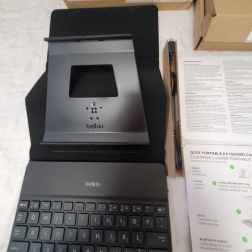 Lot of 4 Belkin F5L164 QODE Portable Keyboard Case - Thumbnail 7