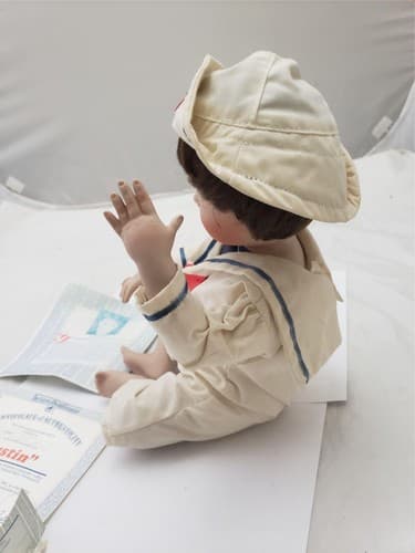 The Ashton Drake Galleries Justin Boy Porcelain Doll By Yolanda Bello - Thumbnail 5