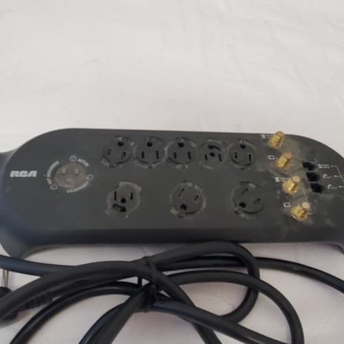 RCA Surge Protector Model PS83202C2 8 Outlet 7 layers of Protection - Thumbnail 2